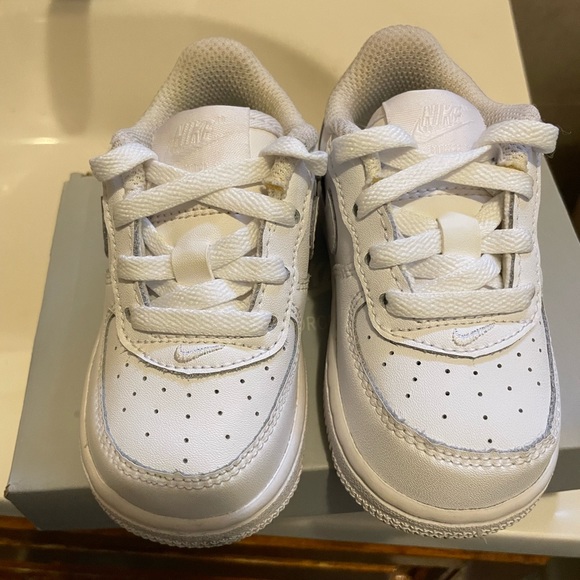 baby nike crib shoes